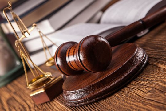 Ελεύθερος ο 17χρονος στη Λέρο που ομολόγησε πως σκότωσε τον πατέρα του